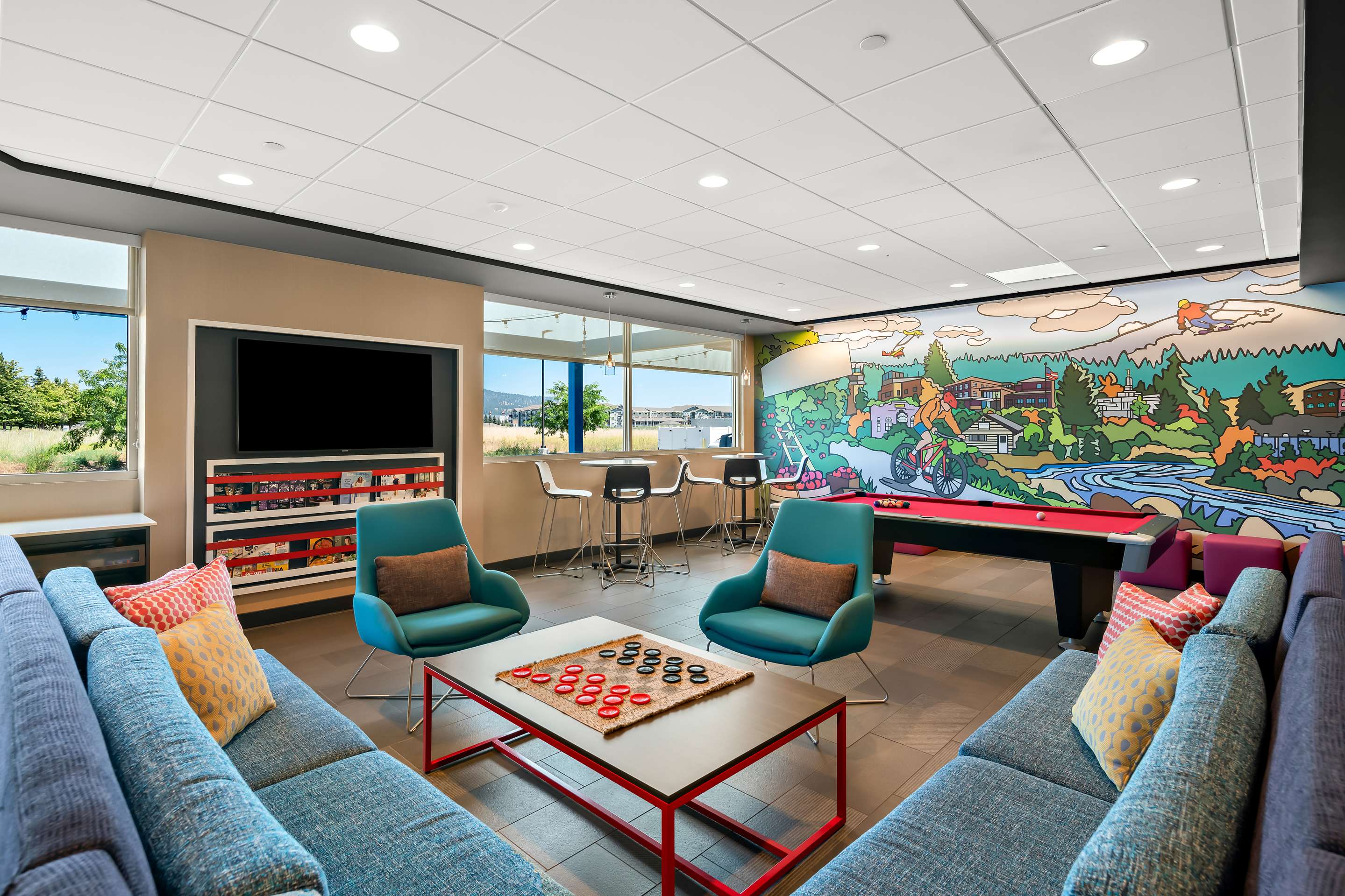 Lobby | Tru By Hilton Spokane Valley, WA