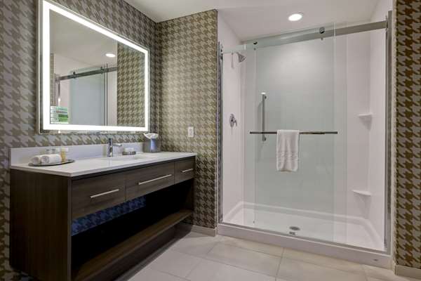  - Home2 Suites by Hilton Turlock