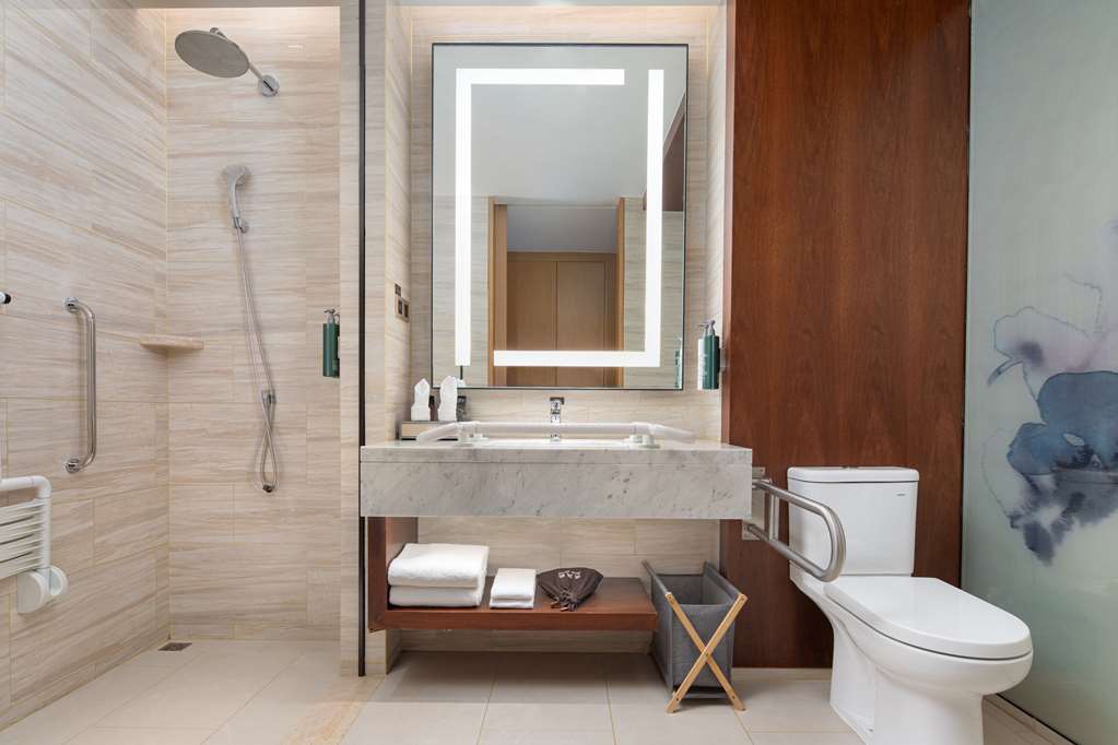 Hilton Garden Inn Zibo Zhangdian - Tap to explore photos