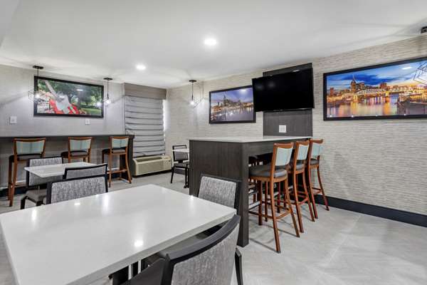 Amenities - Comfort Inn Opryland Area Nashville - TN 155, Exit 12