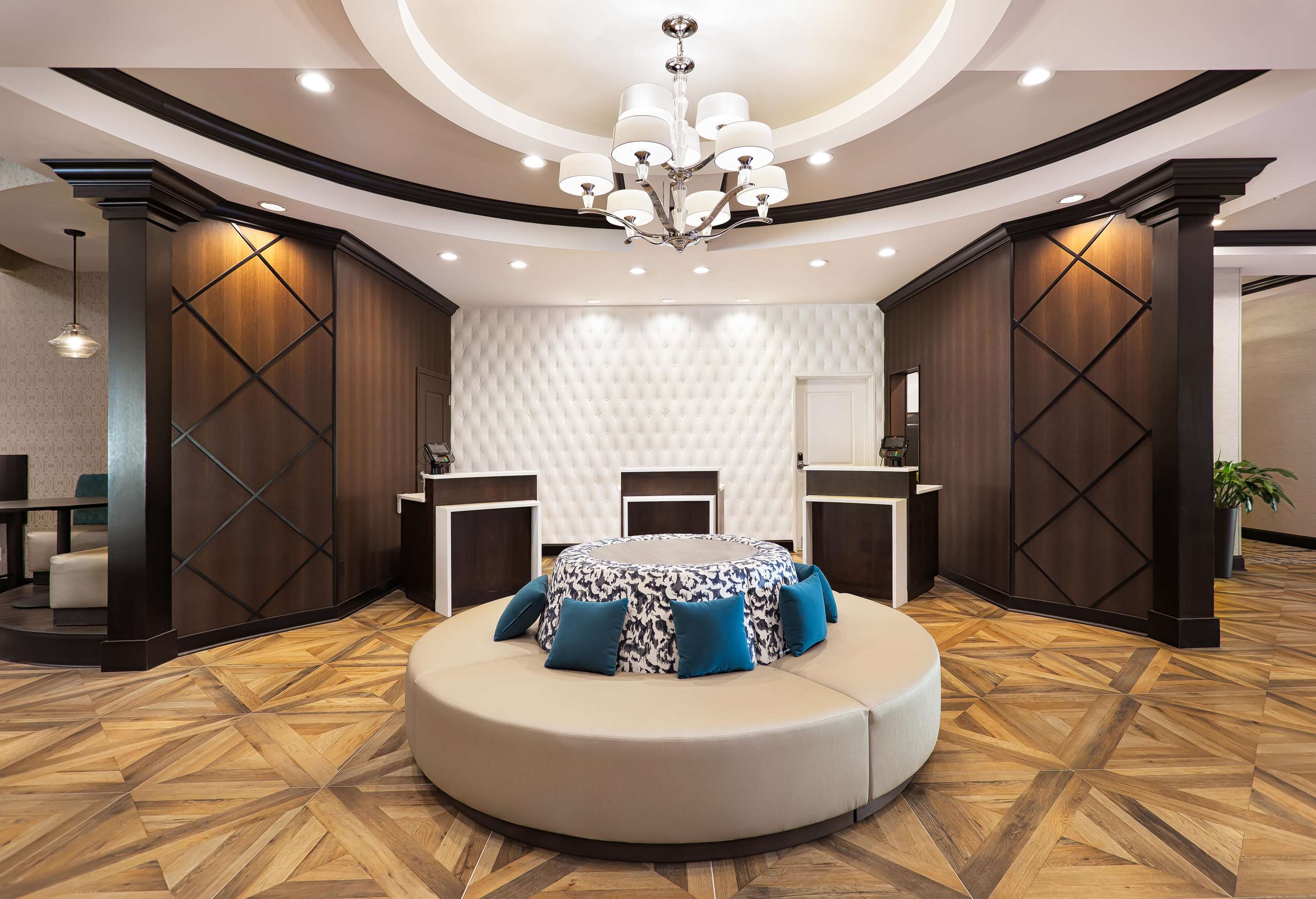 Reception | DoubleTree by Hilton Charleston Mount Pleasant