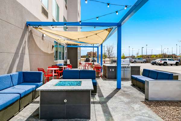 Exterior view - Tru by Hilton Hotel Midland