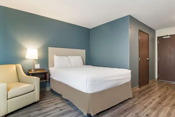  - WoodSpring Suites Lake Jackson