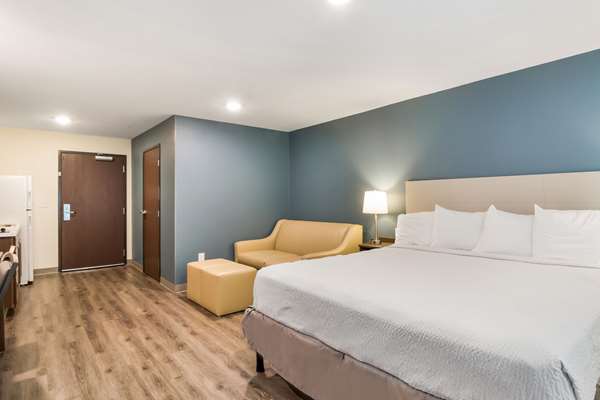  - WoodSpring Suites Lake Jackson