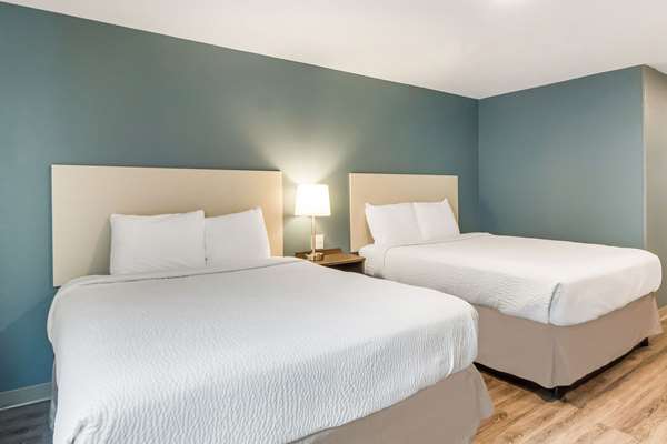  - WoodSpring Suites Lake Jackson