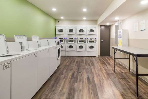 Amenities - WoodSpring Suites Lake Jackson