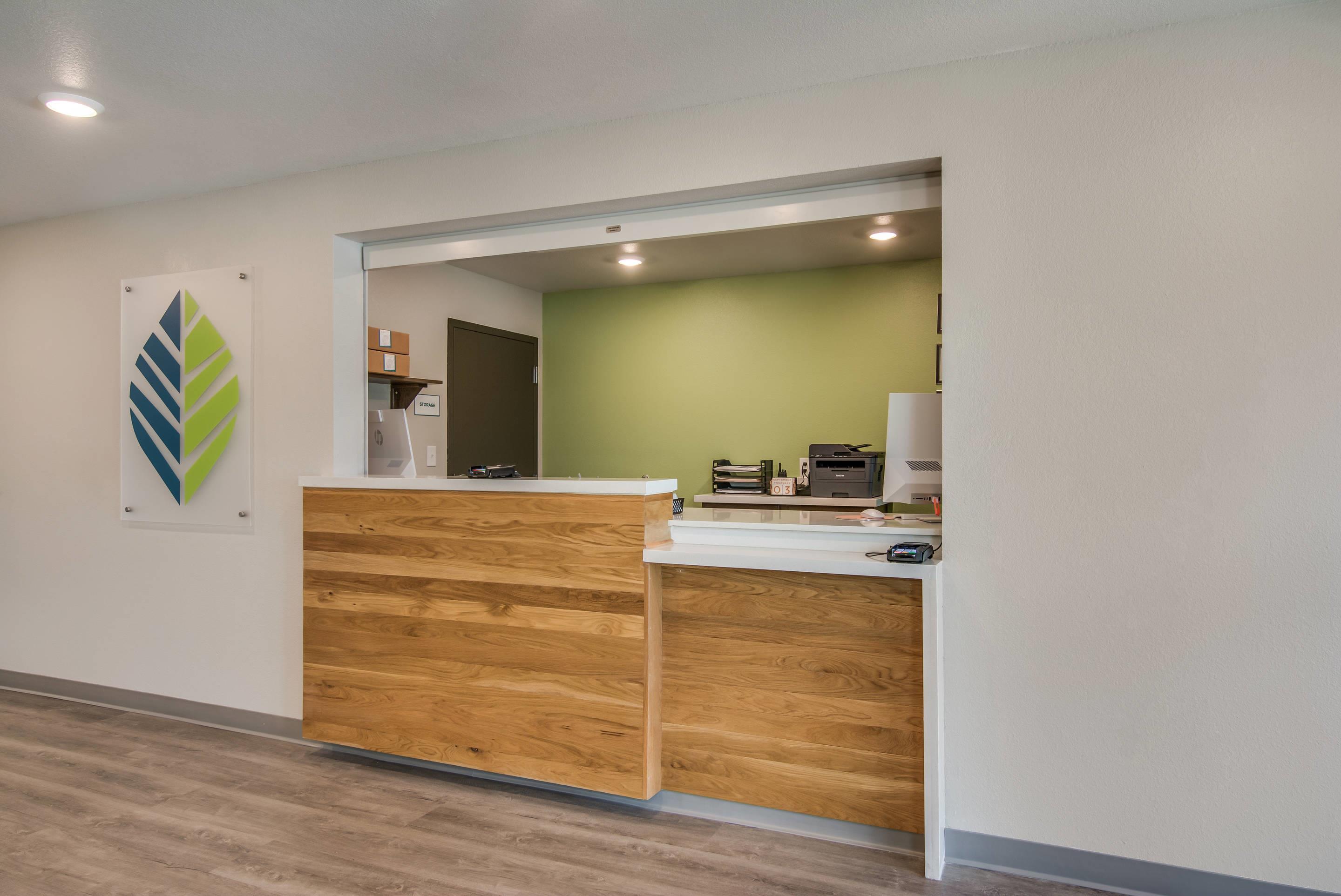 Hotel lobby | WoodSpring Suites Fort Mill