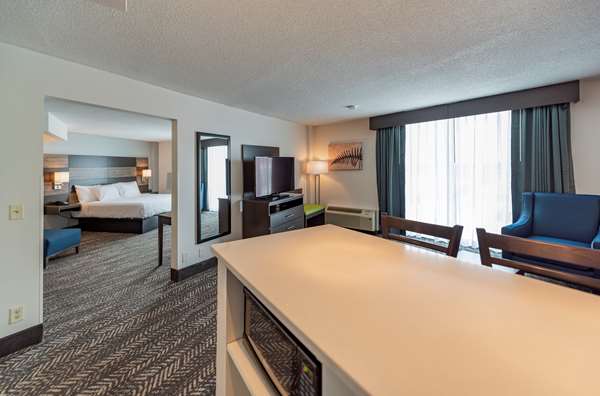 Suite - Best Western Plus Wausau Tower Inn