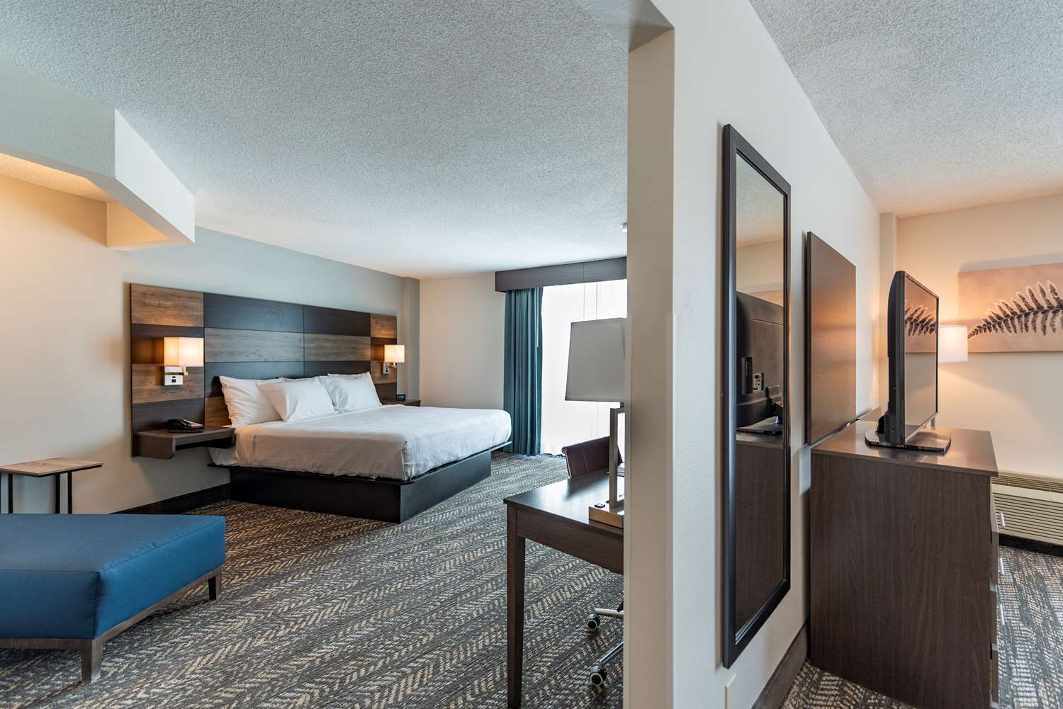 Best Western Plus Wausau Tower Inn, WI See Discounts