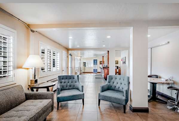  - SureStay Plus Hotel by Best Western Susanville
