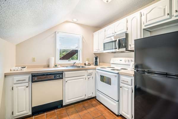 Suite - Valley Inn Waterville Valley