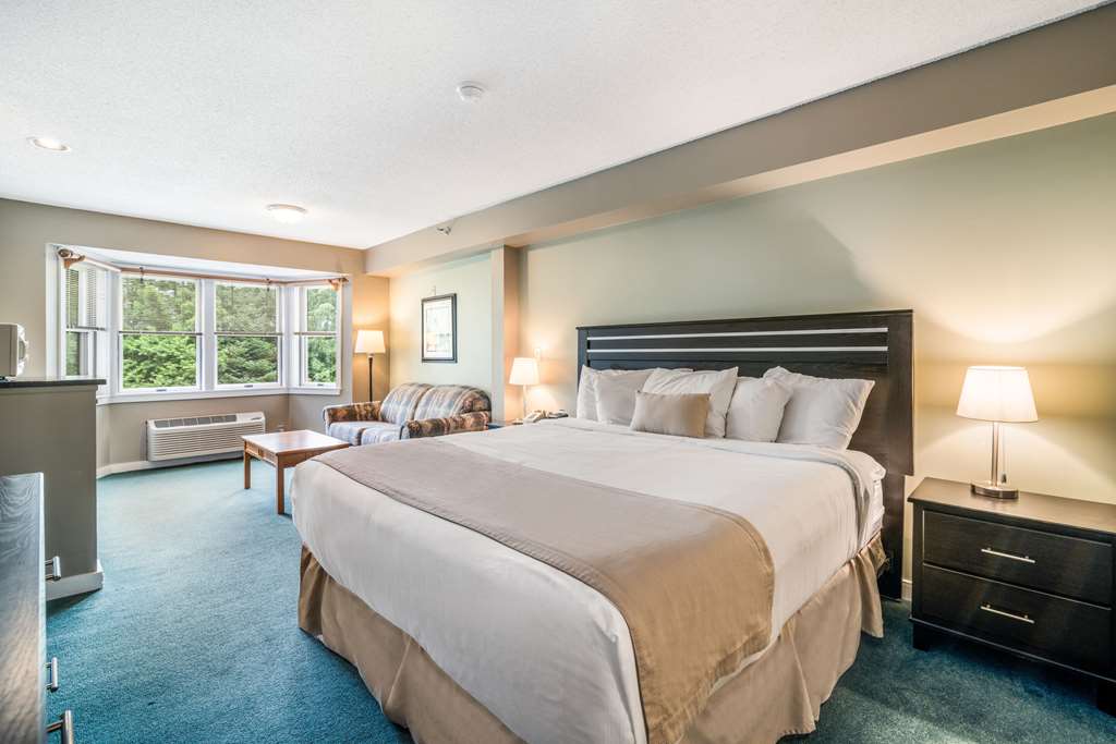 THE VALLEY INN AN ASCEND COLLECTION-guestroom-Guest Room,On-Site.jpg