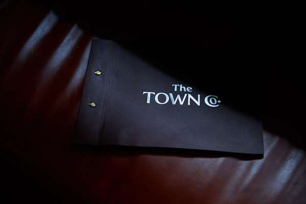 Restaurant - Hotel Kansas City Downtown - I-670, Exits 2R & 2S