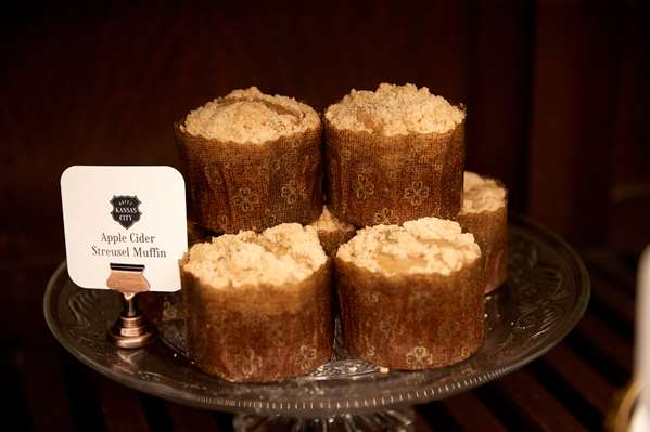 Restaurant - Hotel Kansas City Downtown - I-670, Exits 2R & 2S