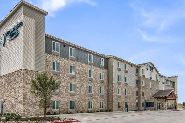 Exterior view - WoodSpring Suites North Fort Worth - I-35, Exit 65
