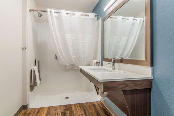  - WoodSpring Suites North Fort Worth - I-35, Exit 65