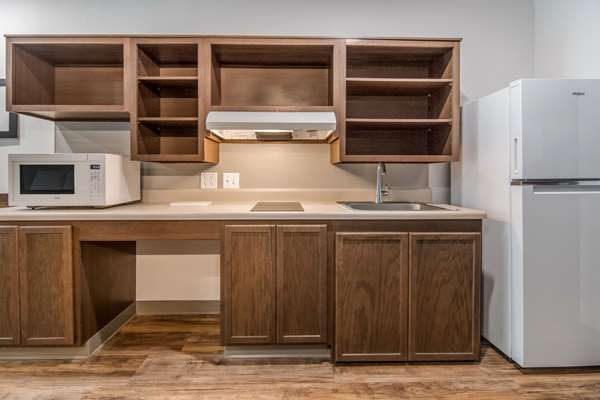  - WoodSpring Suites North Fort Worth - I-35, Exit 65