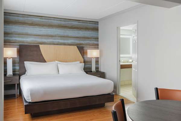  - Hotel Trilogy Albany Airport Latham - I-87, Exit 4