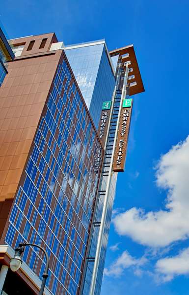 Exterior view - Embassy Suites Downtown Nashville - I-40 & I-65, Exit 209