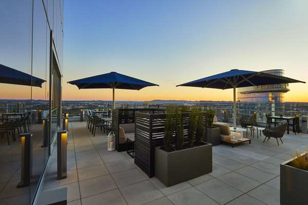 Exterior view - Embassy Suites Downtown Nashville - I-40 & I-65, Exit 209