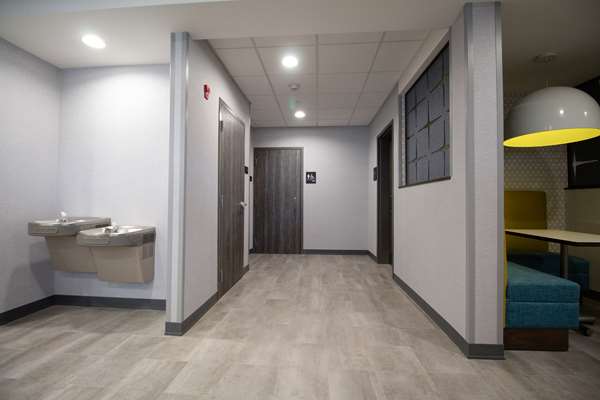  - Hampton Inn North Attleboro - I-295, Exit 2