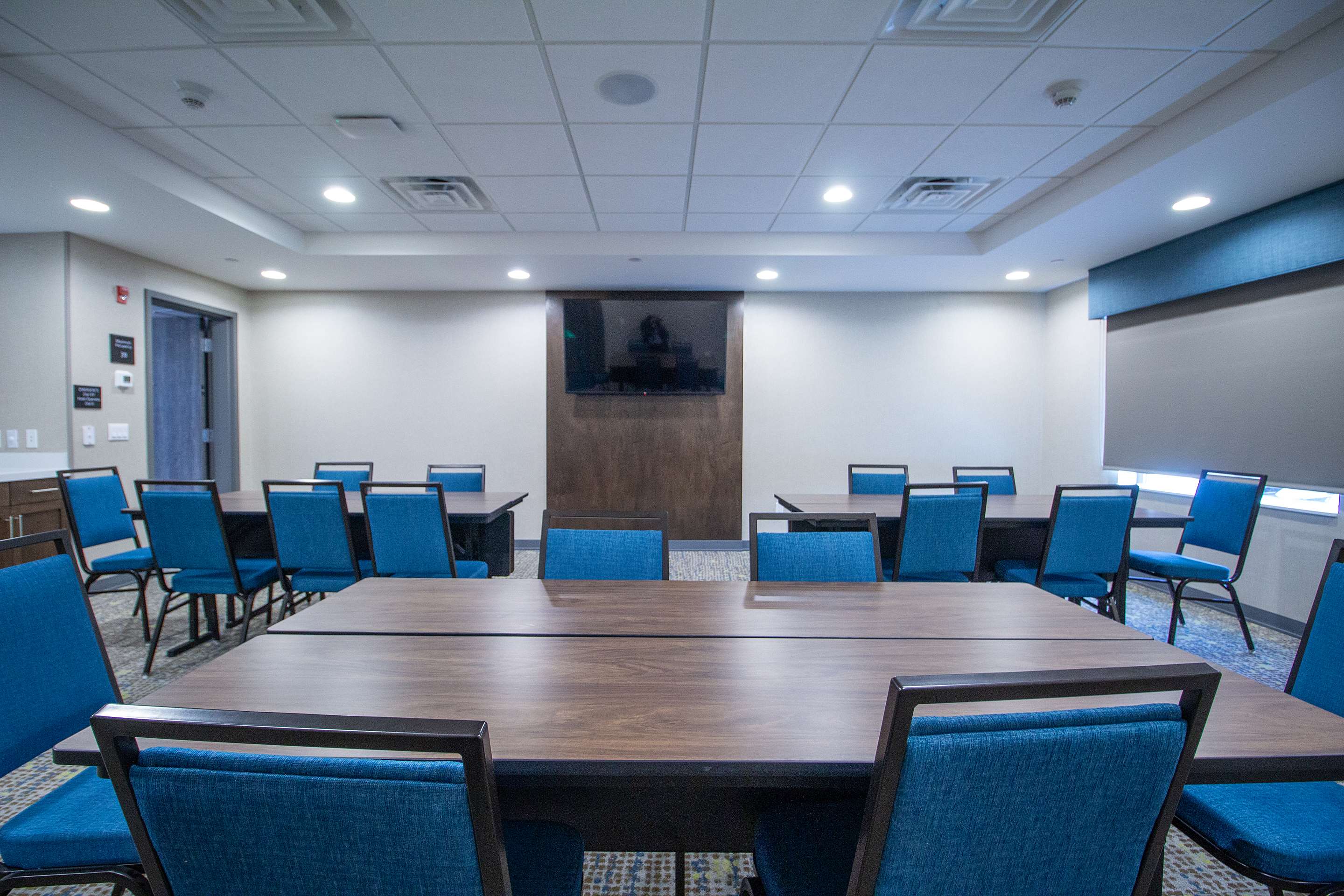Meeting Room | Hampton Inn & Suites North Attleboro