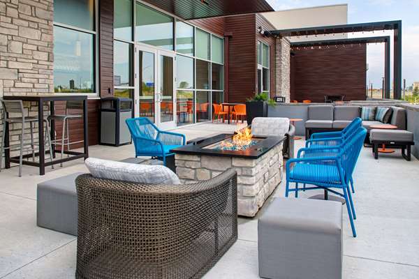 Exterior view - Hilton Garden Inn Cedar Rapids