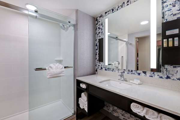  - Hilton Garden Inn Cedar Rapids