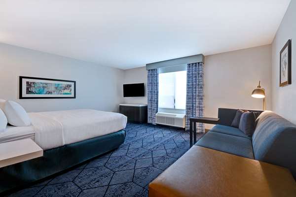  - Hilton Garden Inn Cedar Rapids