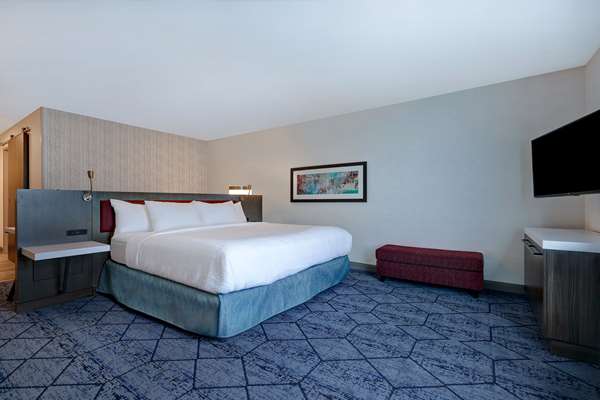  - Hilton Garden Inn Cedar Rapids