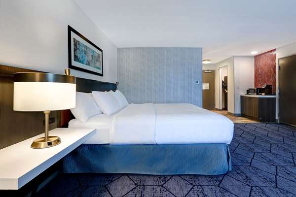  - Hilton Garden Inn Cedar Rapids