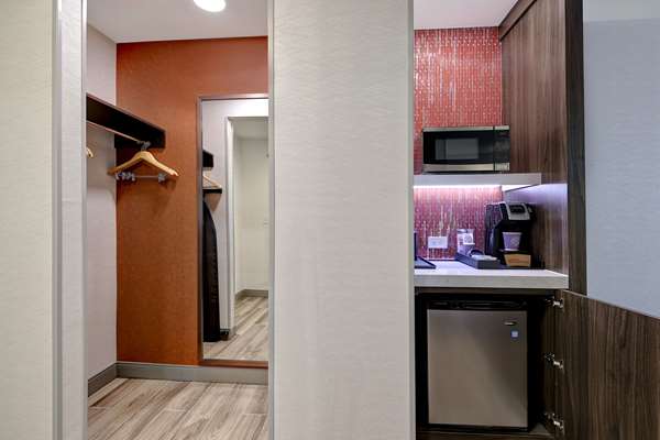  - Hilton Garden Inn Cedar Rapids