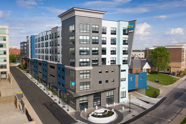 Exterior view - Tru by Hilton Hotel Downtown Indianapolis - I-70, Exit 79B