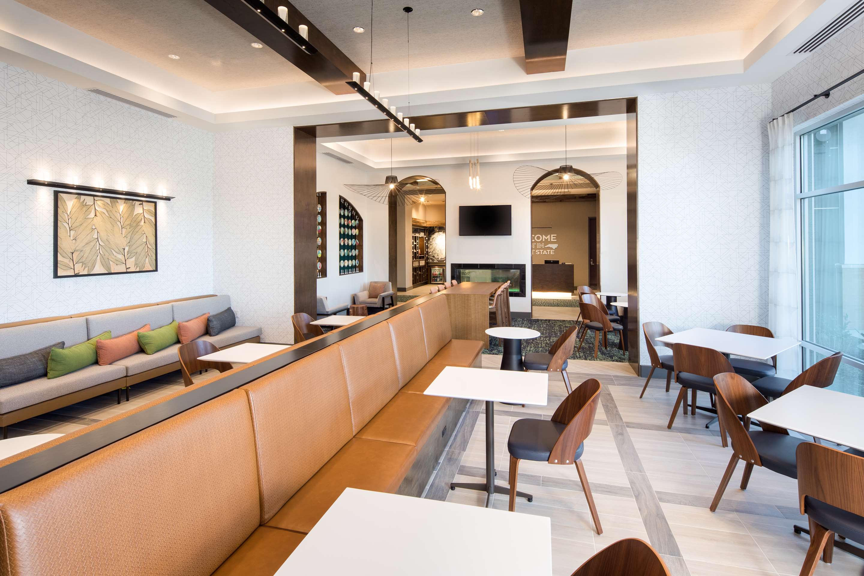 Lobby | Hampton Inn Smithfield Selma, NC