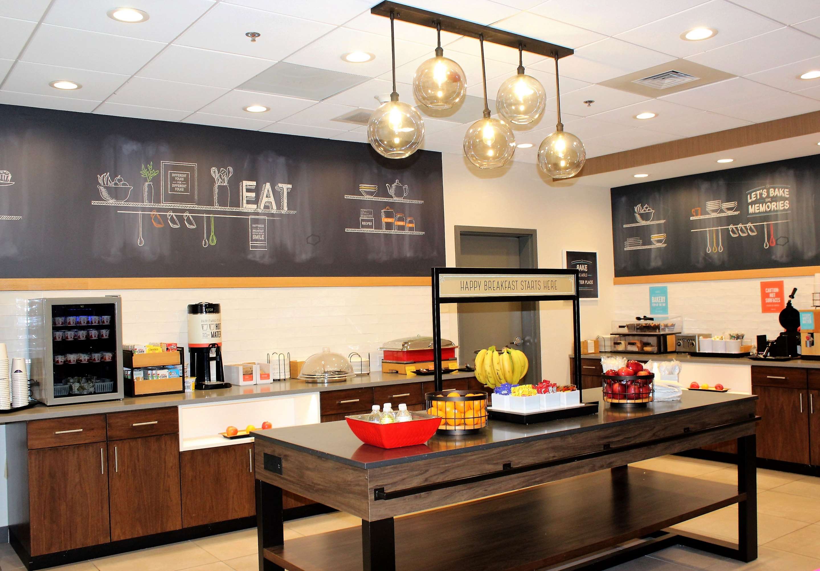 Breakfast Area | Hampton Inn Lexington