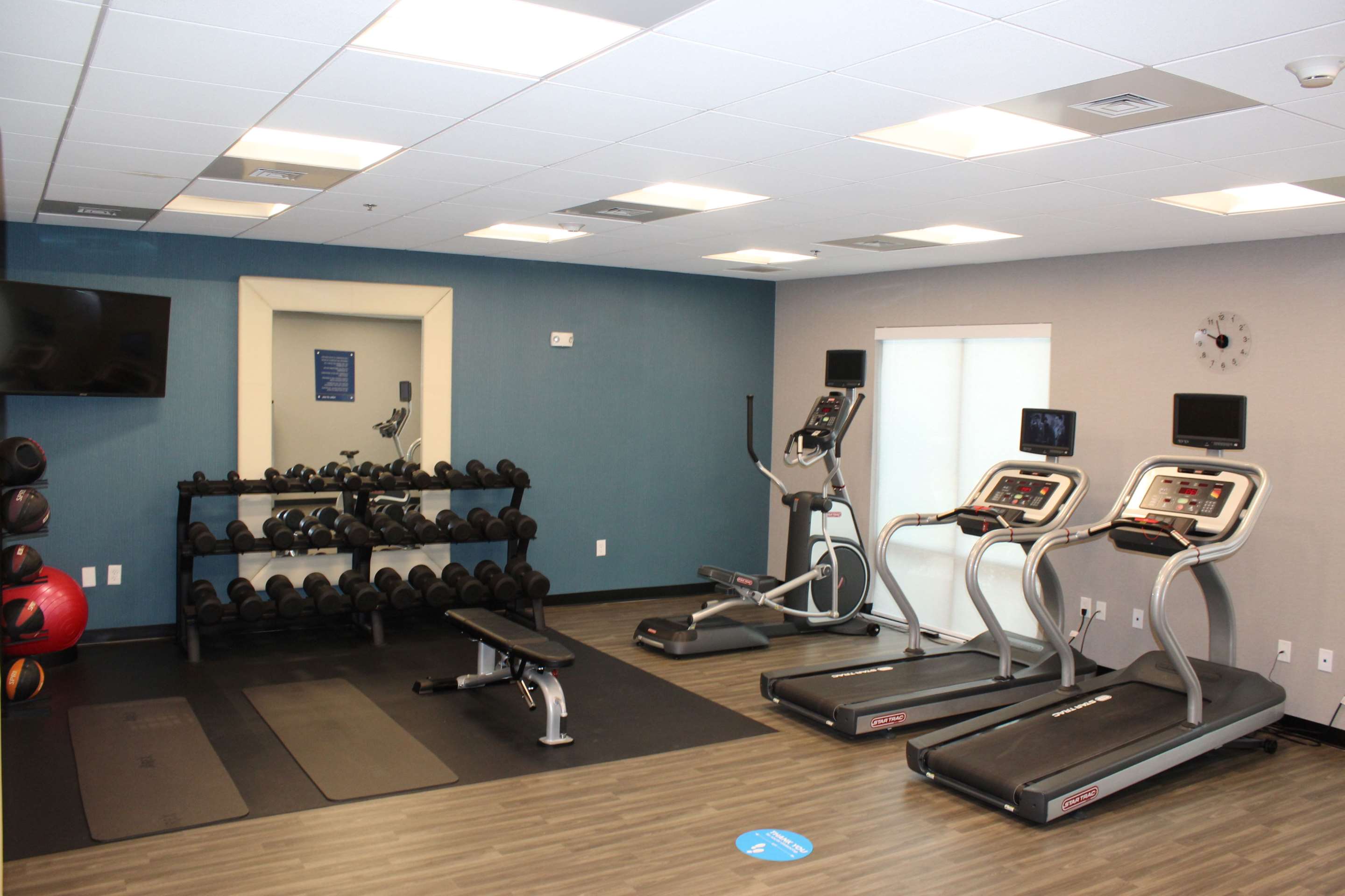 Health club fitness center gym | Hampton Inn Lexington
