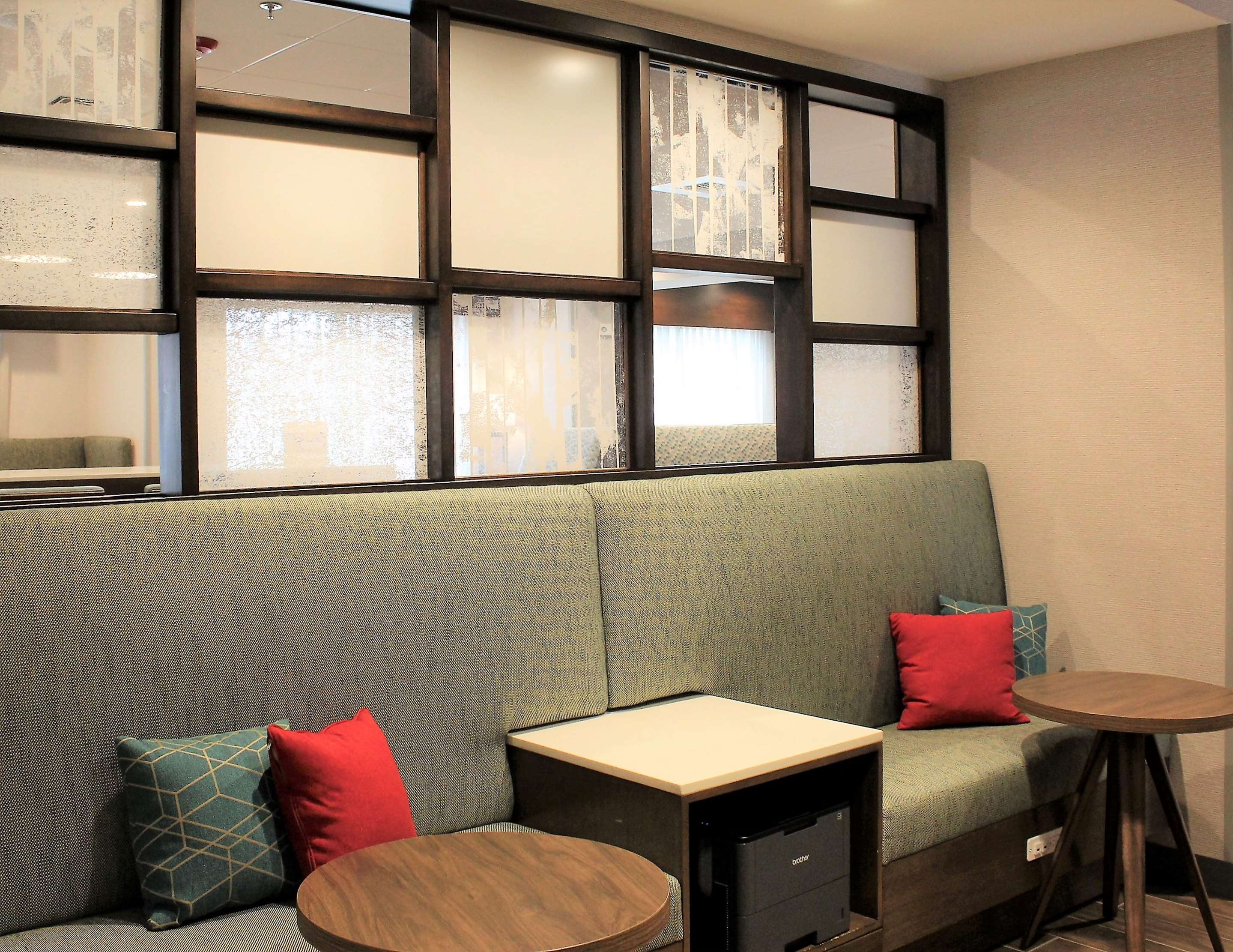 Business Center | Hampton Inn Lexington