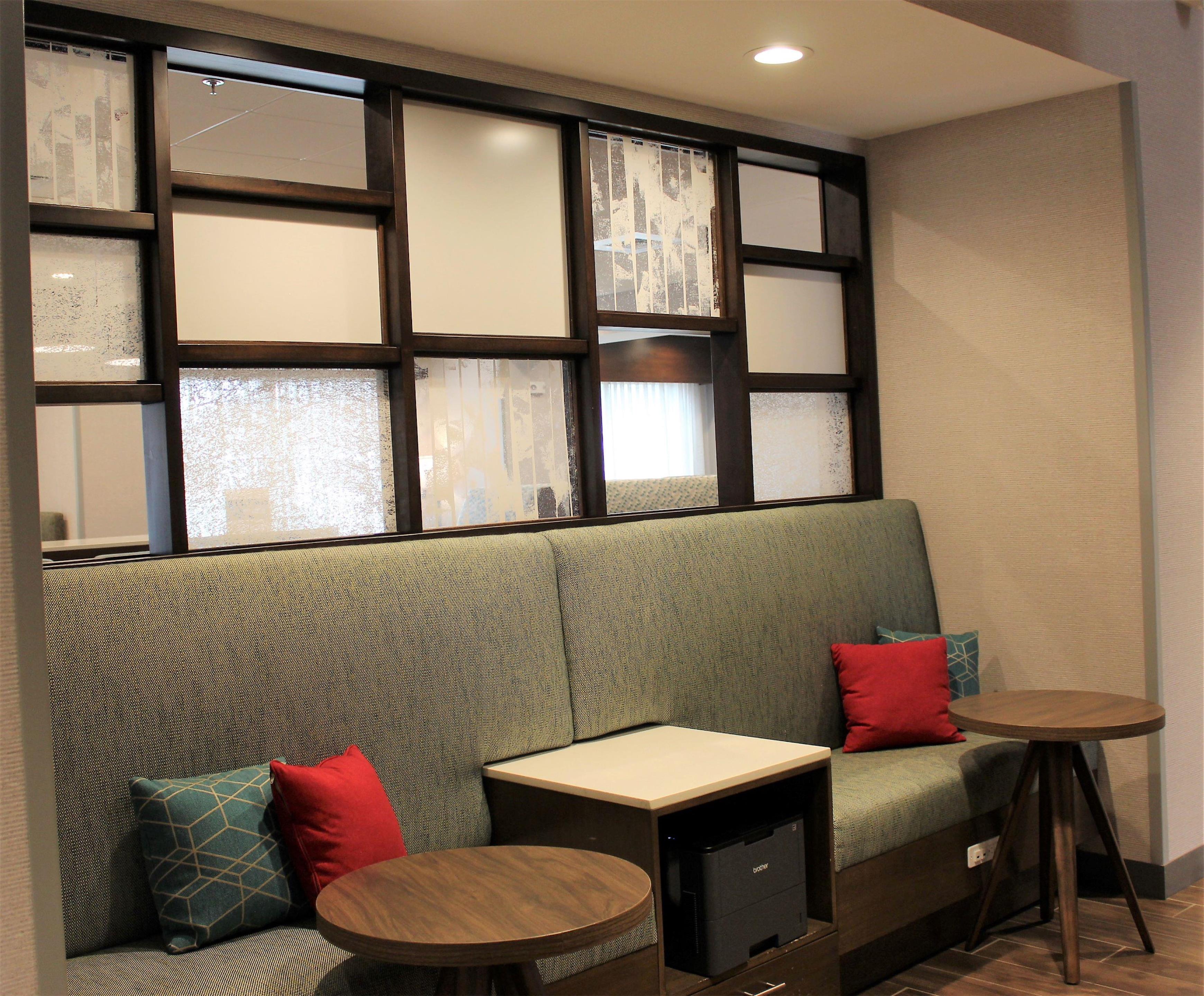 Business Center | Hampton Inn Lexington, NC
