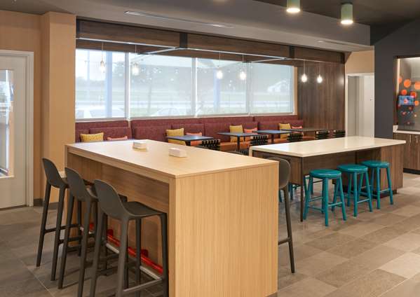 Amenities - Tru by Hilton South Mandarin Jacksonville - I-295, Exit 5