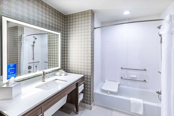  - Home2 Suites by Hilton Midland