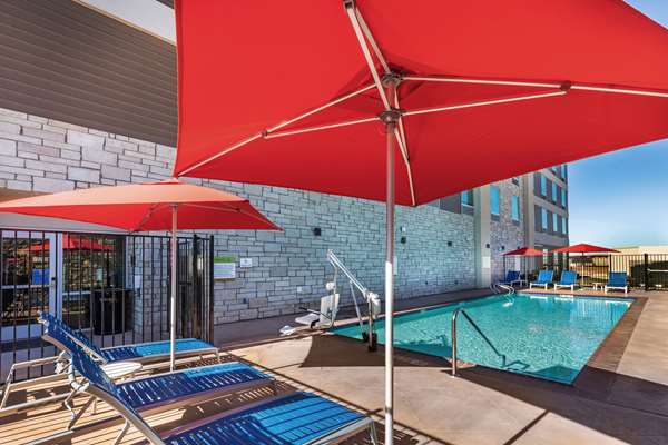 Pool - Home2 Suites by Hilton Midland