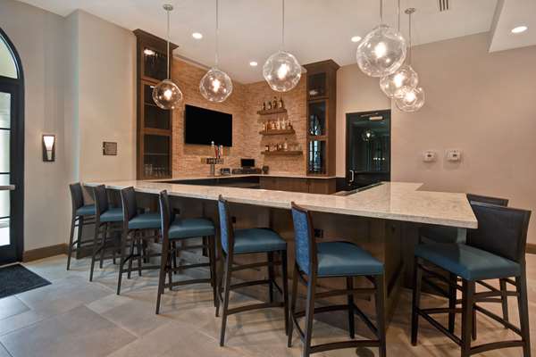 Bar - Homewood Suites by Hilton Flamingo Crossings Winter Garden