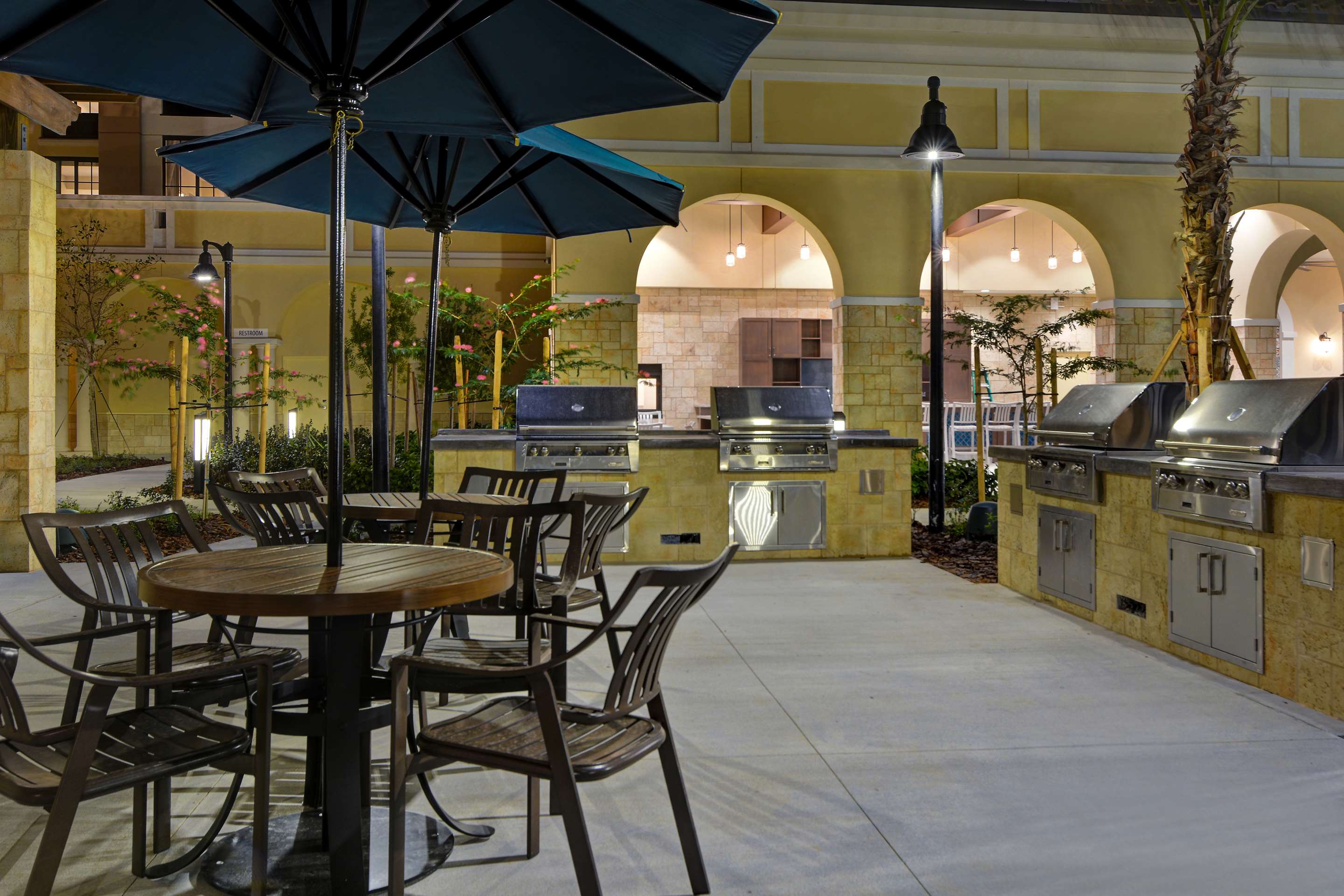 Exterior | Home2 Suites by Hilton Orlando at Flamingo Crossings