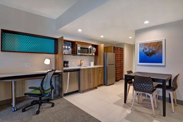  - Home2 Suites by Hilton Flamingo Crossings Winter Garden