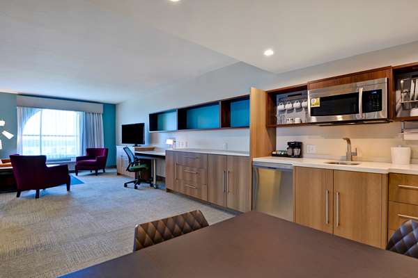  - Home2 Suites by Hilton Flamingo Crossings Winter Garden