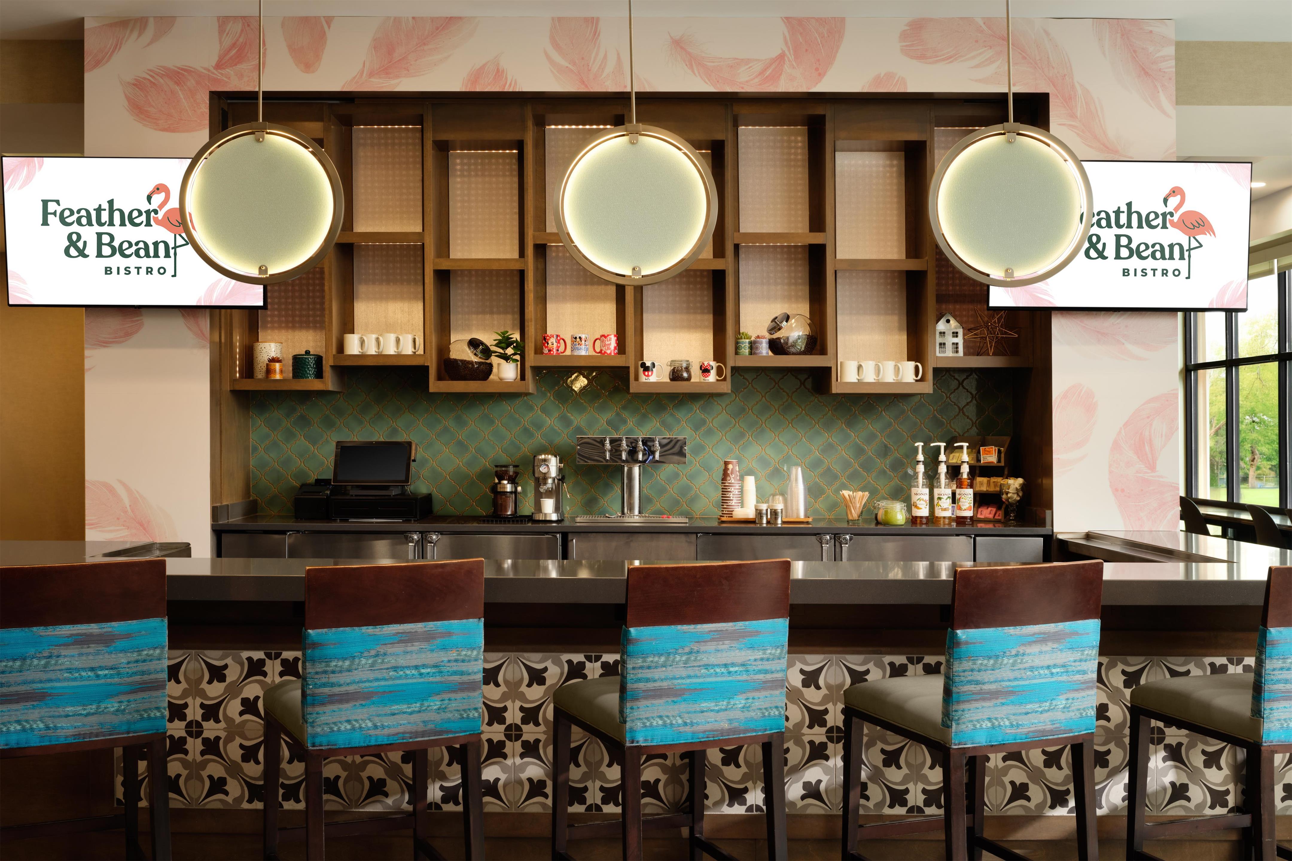 BarLounge | Home2 Suites by Hilton Orlando at Flamingo Crossings