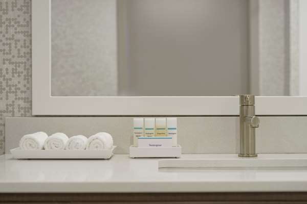  - Home2 Suites by Hilton Martinsburg - I-81, Exit 12