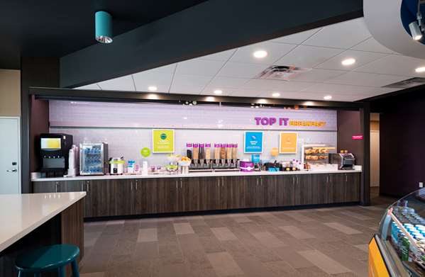 Amenities - Tru by Hilton Hotel Glendale