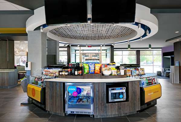  - Tru by Hilton Hotel Tukwila