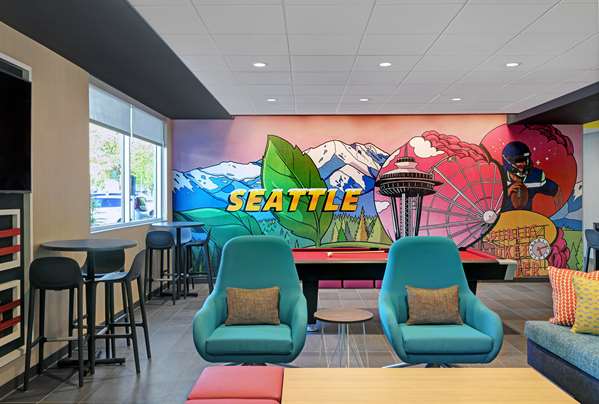  - Tru by Hilton Hotel Tukwila